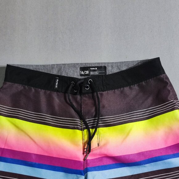 Hurley board shorts men youth size 16/28 brown base and multi-colour - Picture 2 of 11